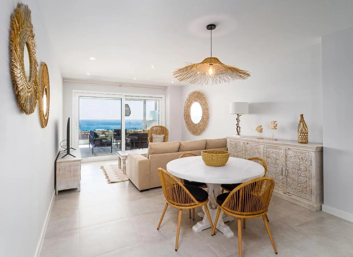 公寓 Via Celere 2325 Luxury Sea View Appartment 卡萨雷斯
